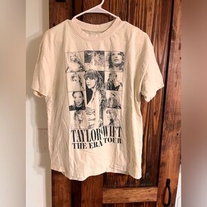 Women’s Taylor swift tshirt